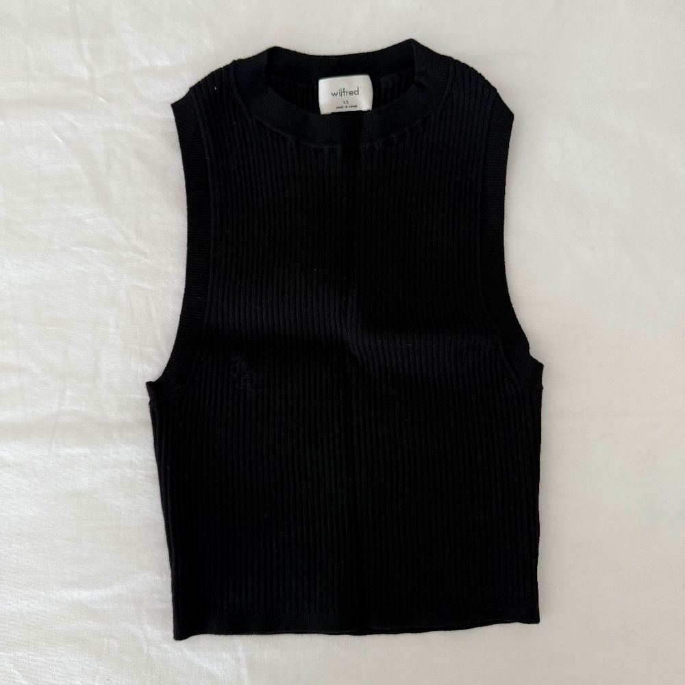 Aritzia ribbed tank